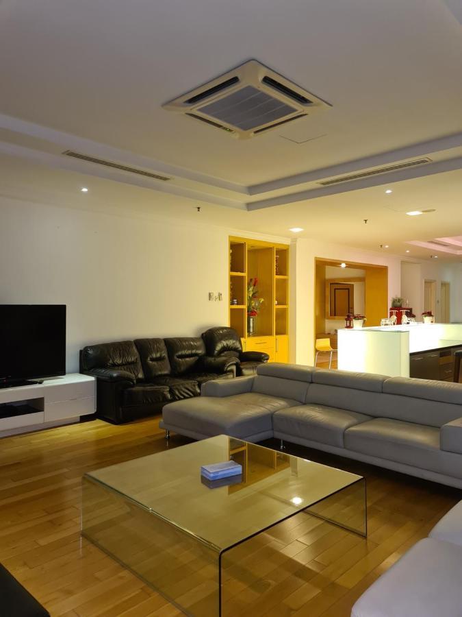 Raymond Suites At Berjaya Times Square Kuala Lumpur Eksteriør billede