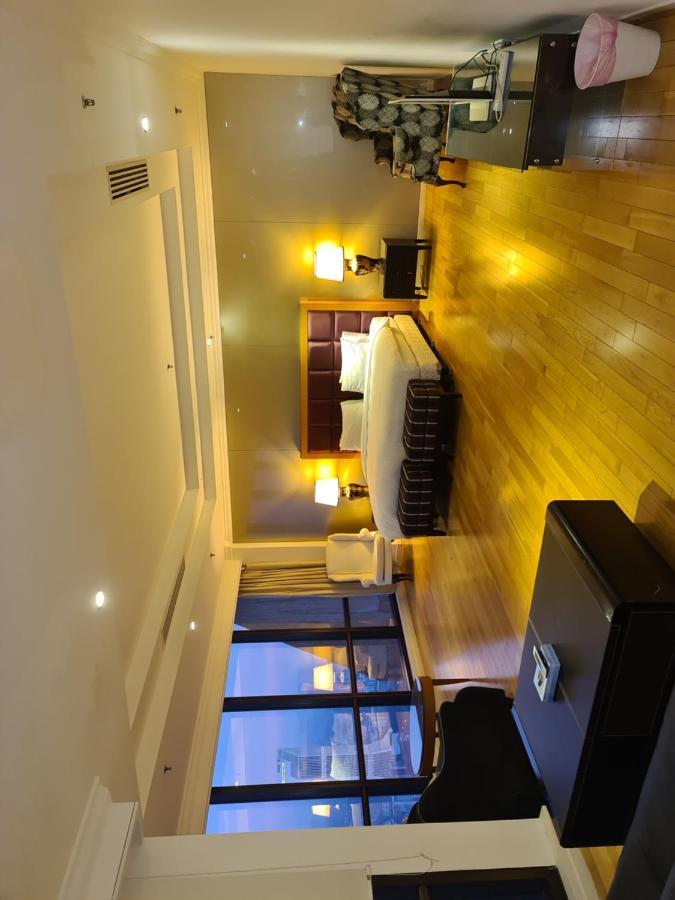 Raymond Suites At Berjaya Times Square Kuala Lumpur Eksteriør billede